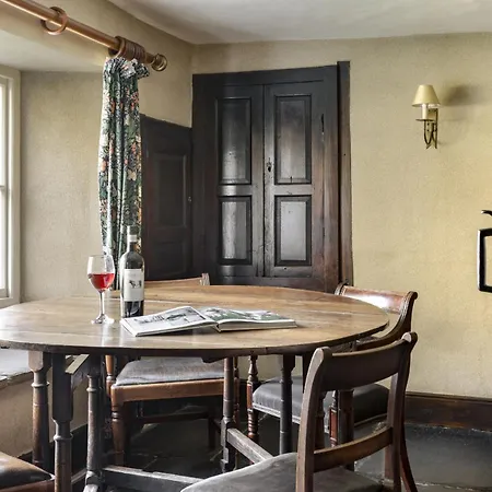 Nyaraló Yew Tree Farm