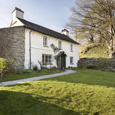 Yew Tree Farm *